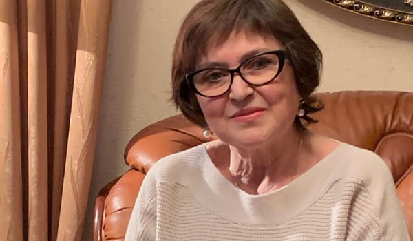 Опухоль была величиной с кулак: История россиянки, которая доказала, что неизлечимая болезнь — не приговор