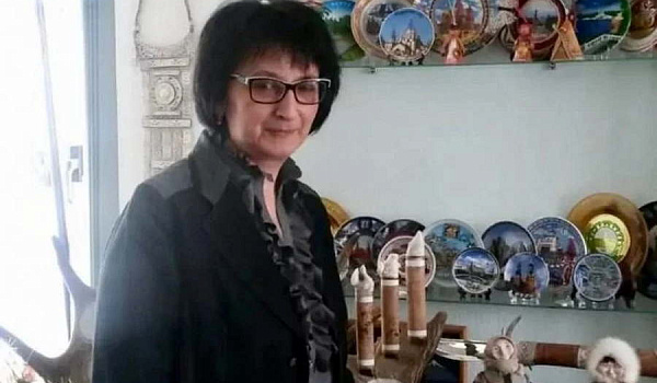 Сначала я дала ей жизнь, а теперь она мне