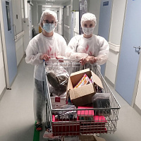 Подарки пациентам гематологических отделений